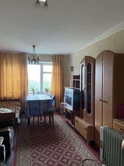 Продаж кімнати в центрі Києва