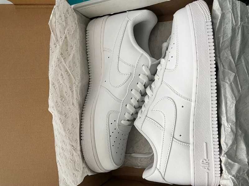 Ni-ke A-ir Fo-rce-1-One-All-Biały R.42