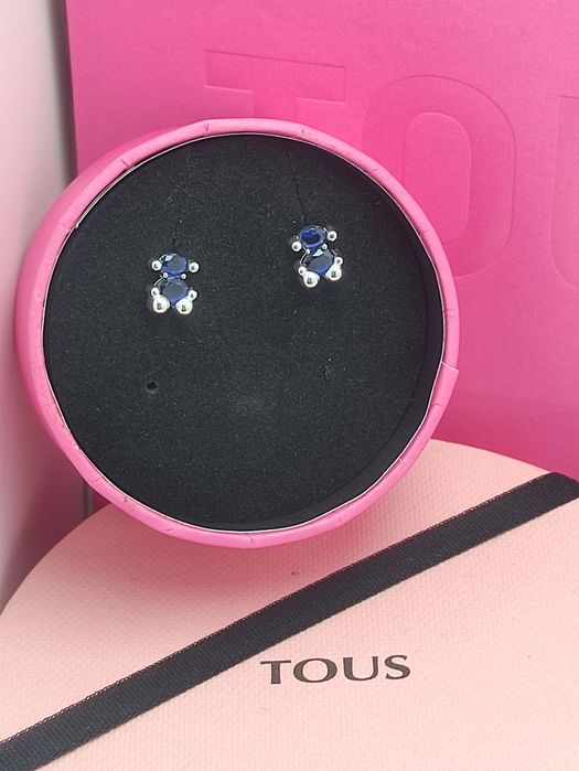 Kolczyki z misiem 8 mm srebro 925 z niebieskim szafirem