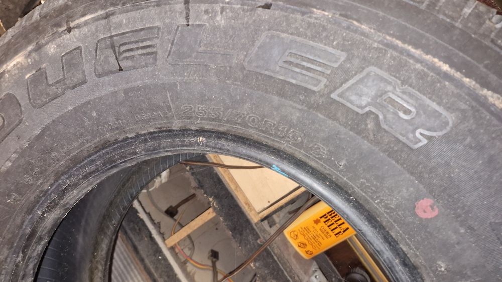 Pneu Bridgestone 255 70 r15