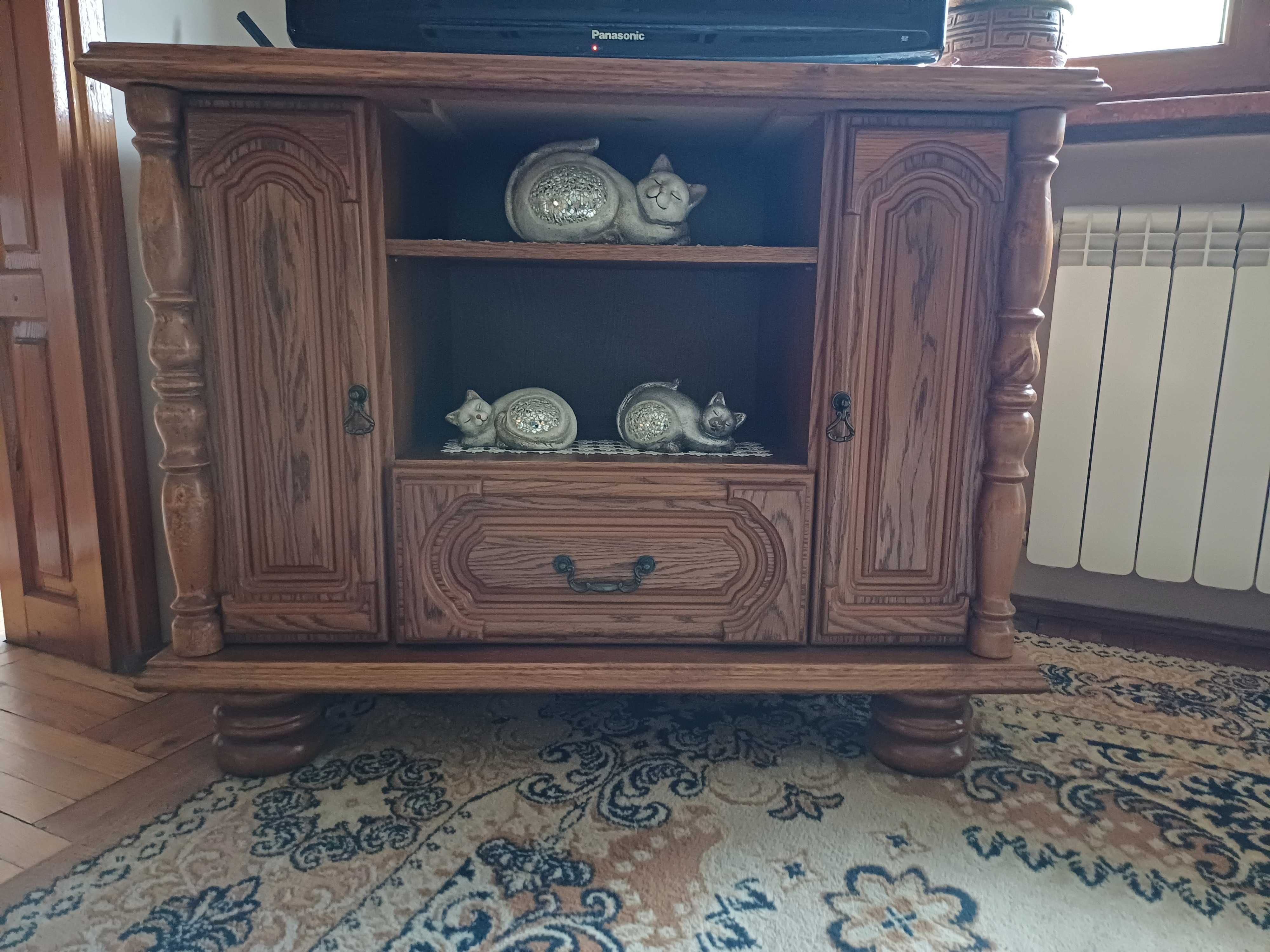 Sprzedam meble, stół i 6 krzeseł