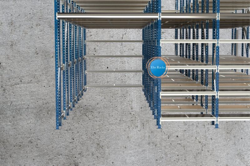 Mezanino ideal para a expansão da sua superfície de trabalho.