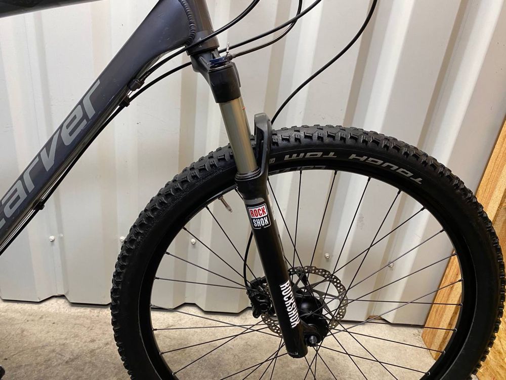 Акція Гірський L 29 велосипед Carver PHT700 вилка Rock Shox 30 Air