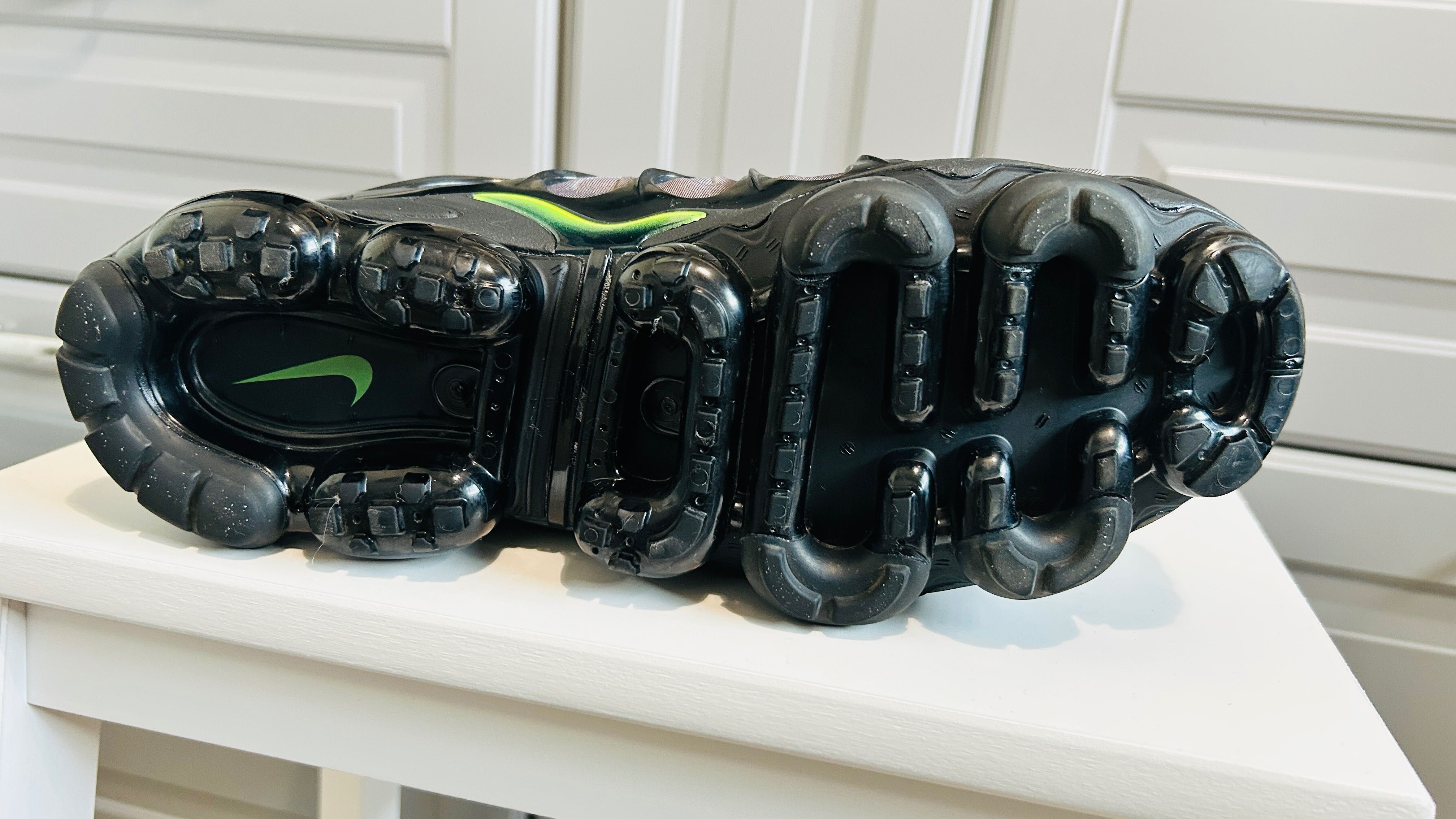 Nike Air Vapor Max Plus / Size Eur 43 - Colour Black Volt