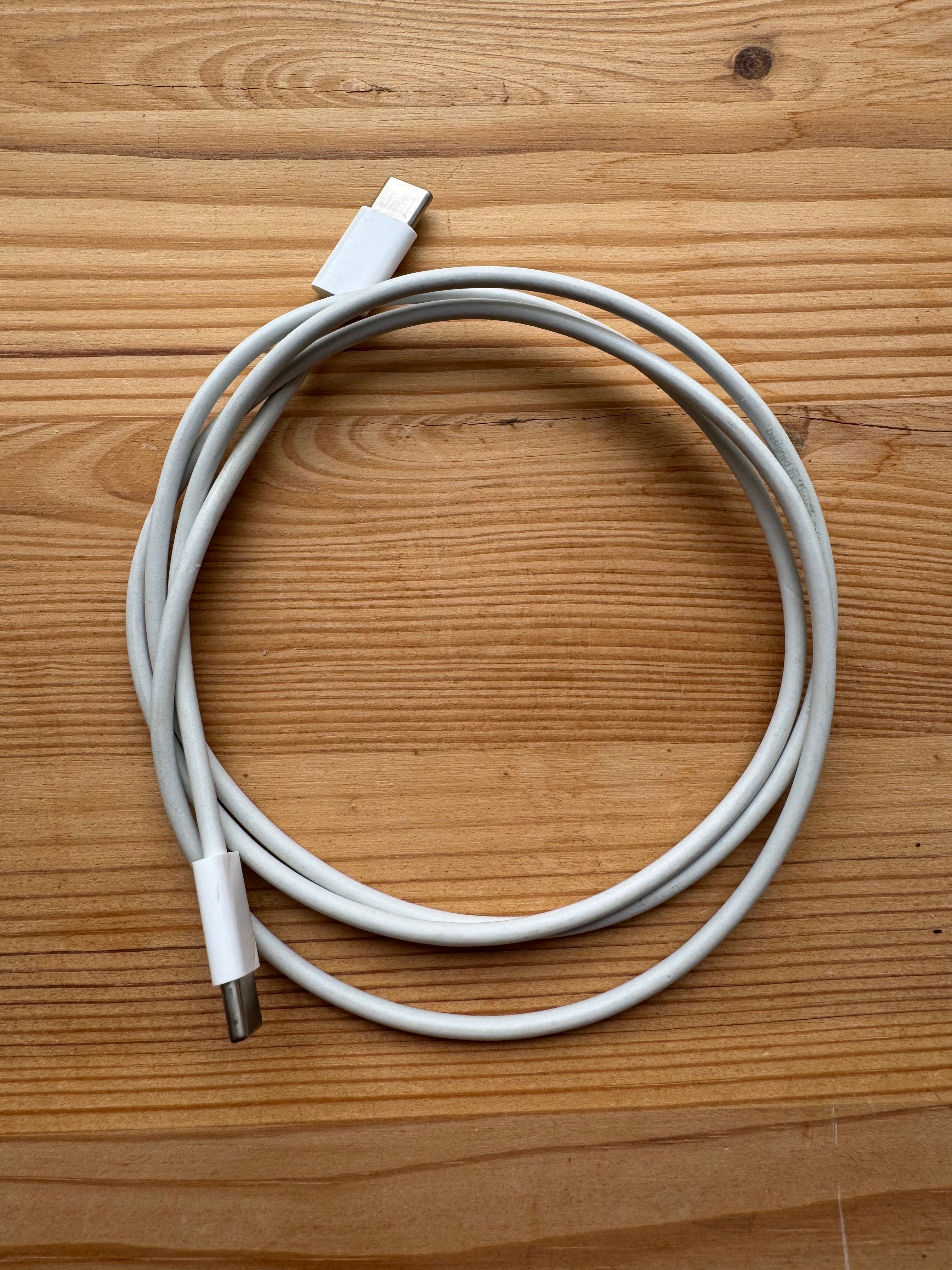 CABO de Carregamento APPLE USB-C 1m
