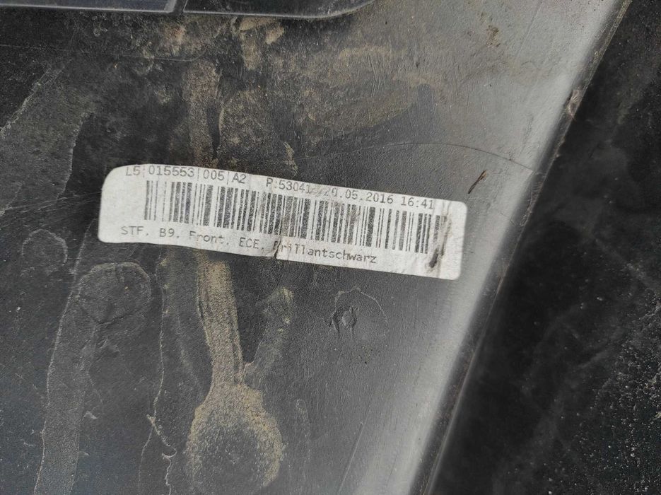 Audi A4 B9 brillantschwarz 2015-19 zderzak przedni FV dostawa