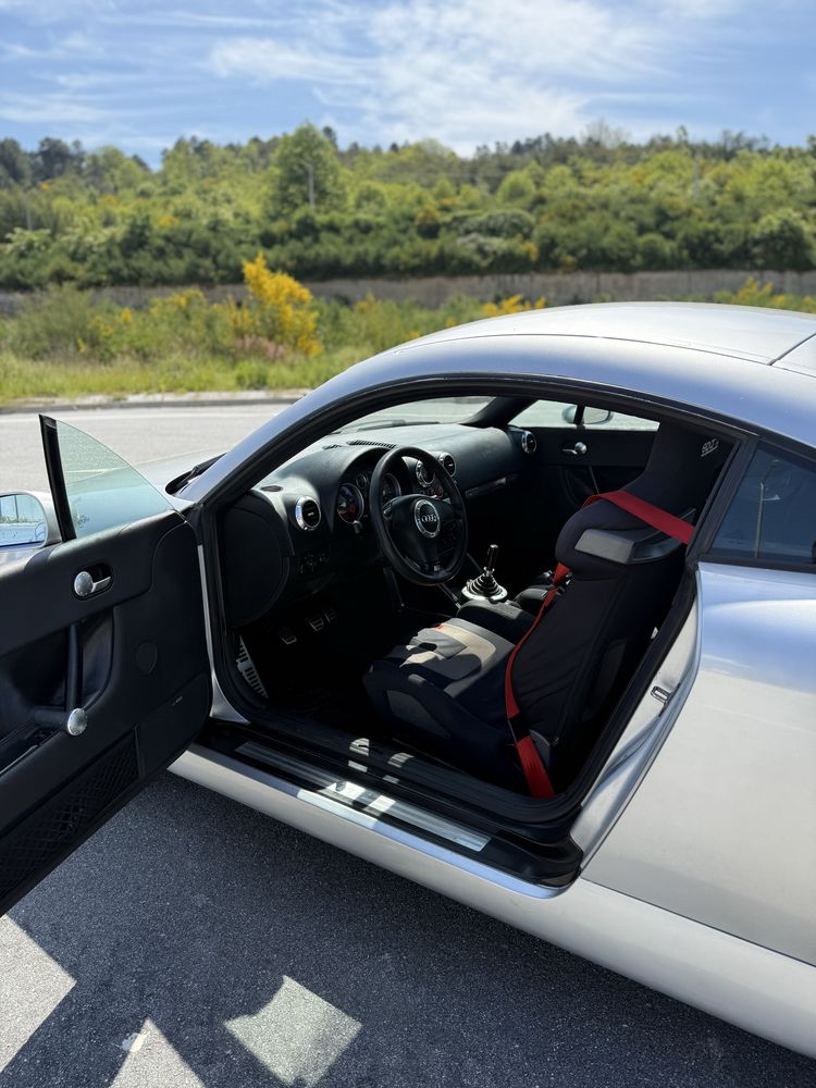 Vendo ou troco audi tt