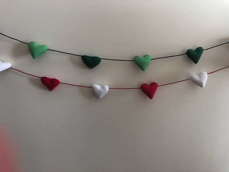 Para o quarto do bébé - corações