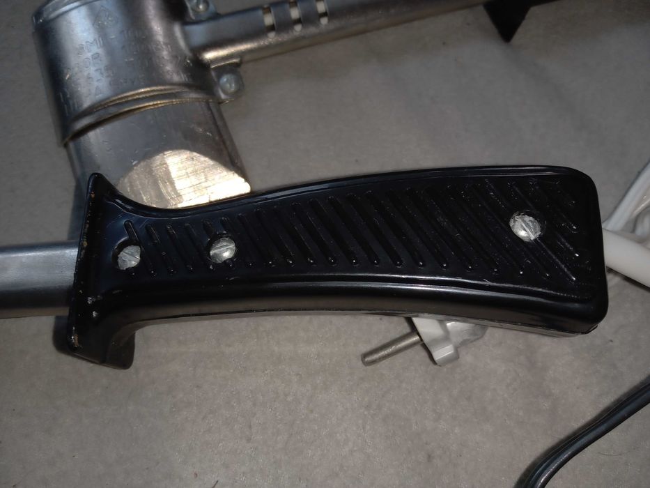 Lutownica z płaskim grotem 100W - NOWA z 1991r