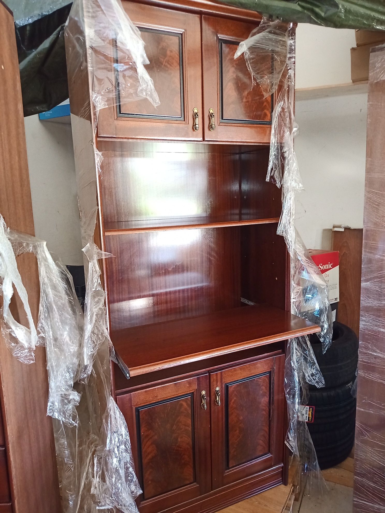 Móvel de sala com cantos