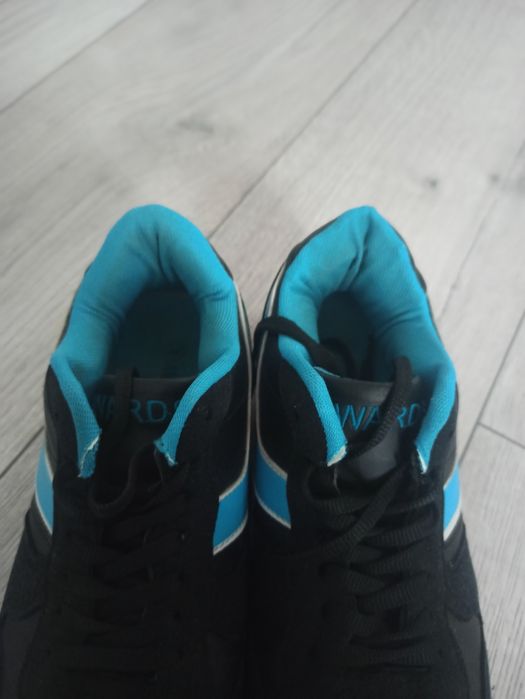 Buty sportowe chłopiec rozm. 40