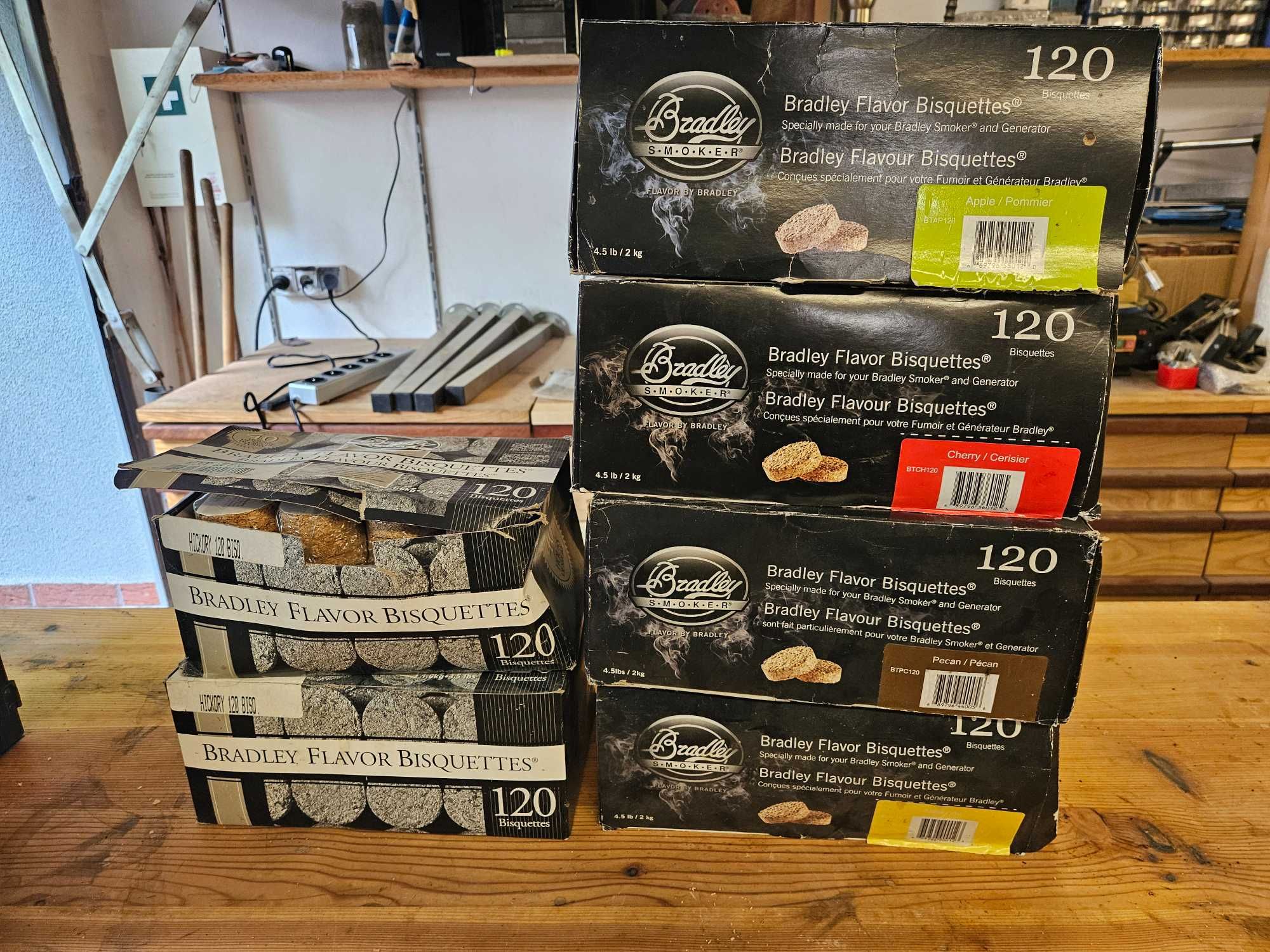 WĘDZARNIA BRADLEY SMOKERDIGITAL 6R+adapter na zimny dym+ 720 brykietow