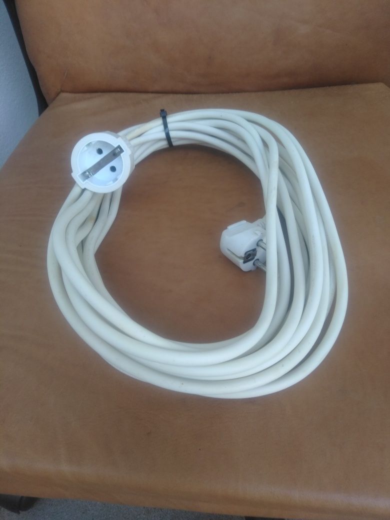 Extensão Elétrica 10 metros,cor Branco/Preto,NOVAS