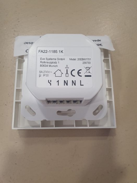 Interruptor de parede conectado 20EBW1701