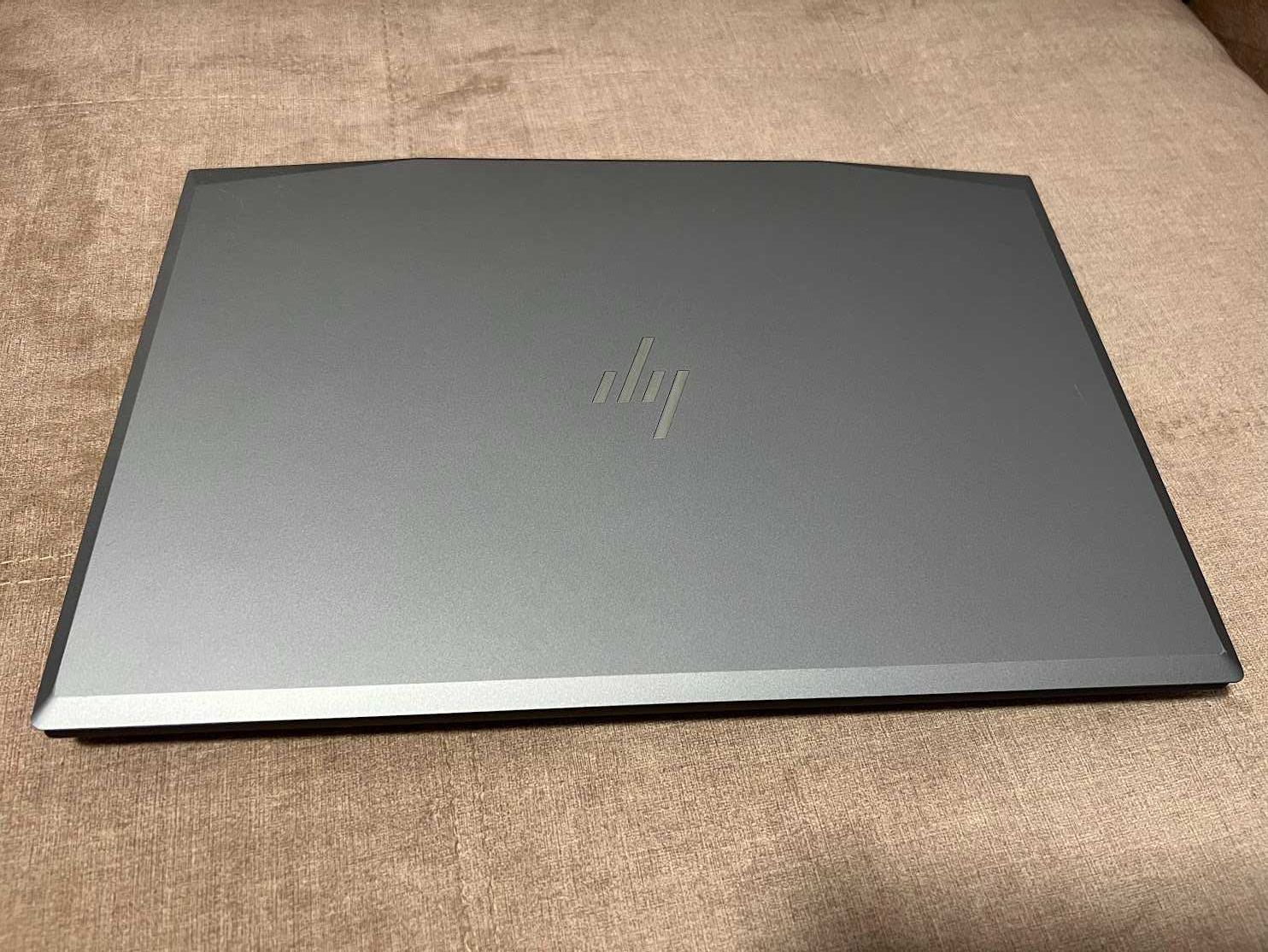 Ноутбук HP Zbook 15v G5 i7-8850H, RAM 16Gb, SSD 500 Nvidia Quadro P600