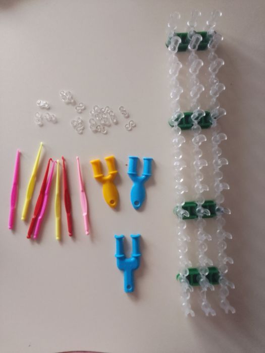 Великий набір резинок для плетіння та верстат