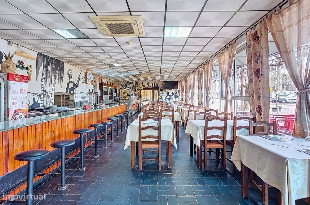 Restaurante Para Venda em Plena EN1 e a 500 metros da A25!