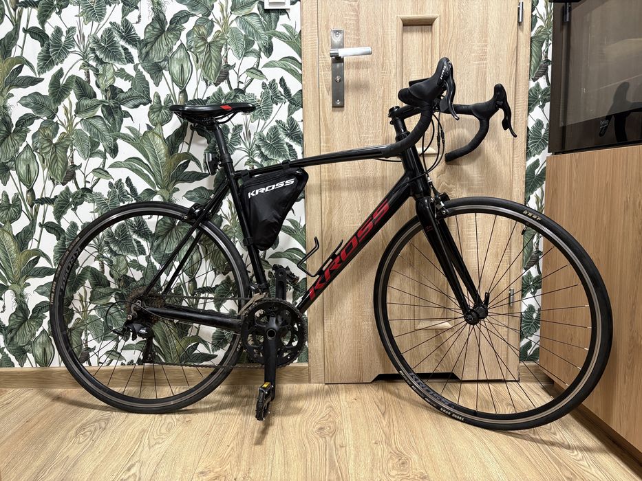 rower szosowy kross vento 2.0 L 22"