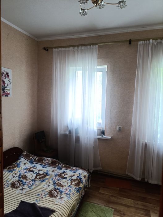 Продам дом в г.Остер в 3 минутах от реки Десна