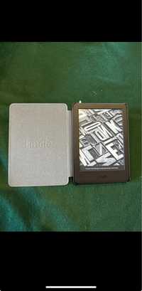 Kindle 10 com capa