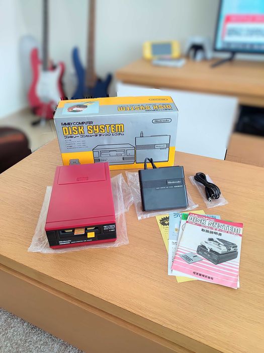 Famicom Disk System FDS completo com caixa