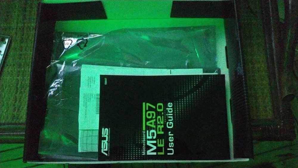 Компьютер , комплект, материнская плата ASUS M5A97 LE R2.0 Socket AM3+