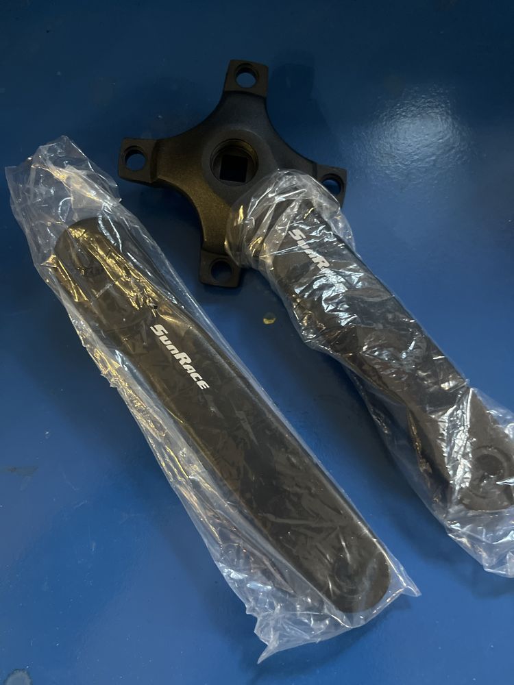 Mechanizm korbowy Sunrace BCD 96, 175mm