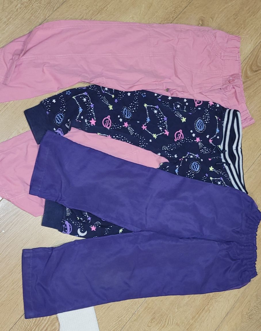 Zestaw ubrań dla dziewczynki rozmiar 128 spodnie sukienka bluza sweter
