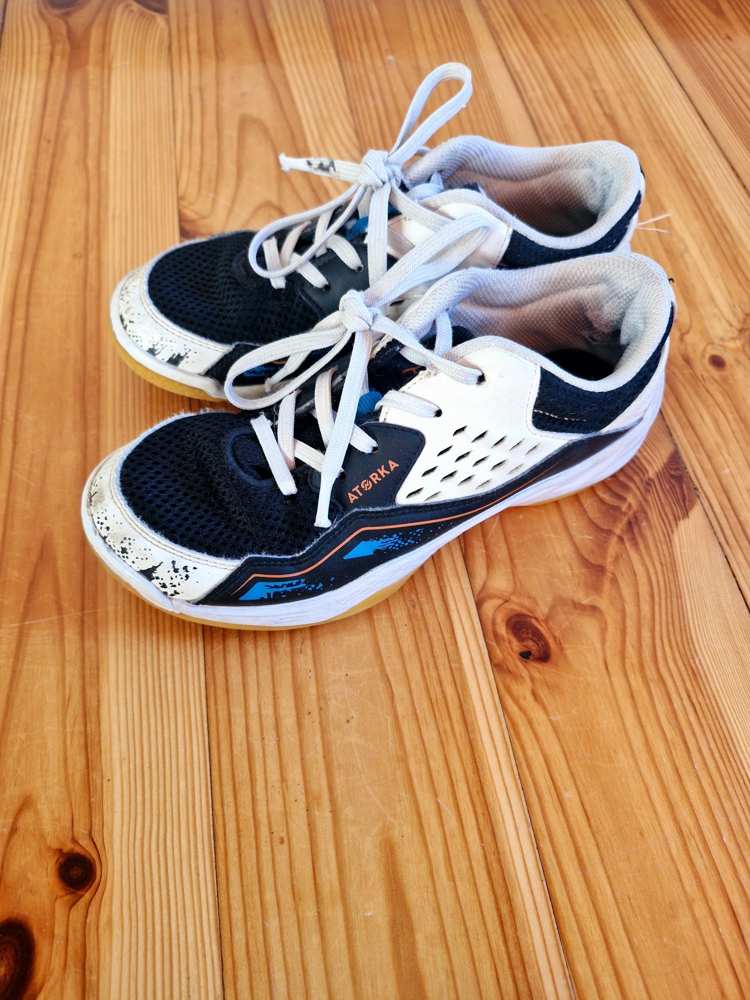 Buty halowe r36-37