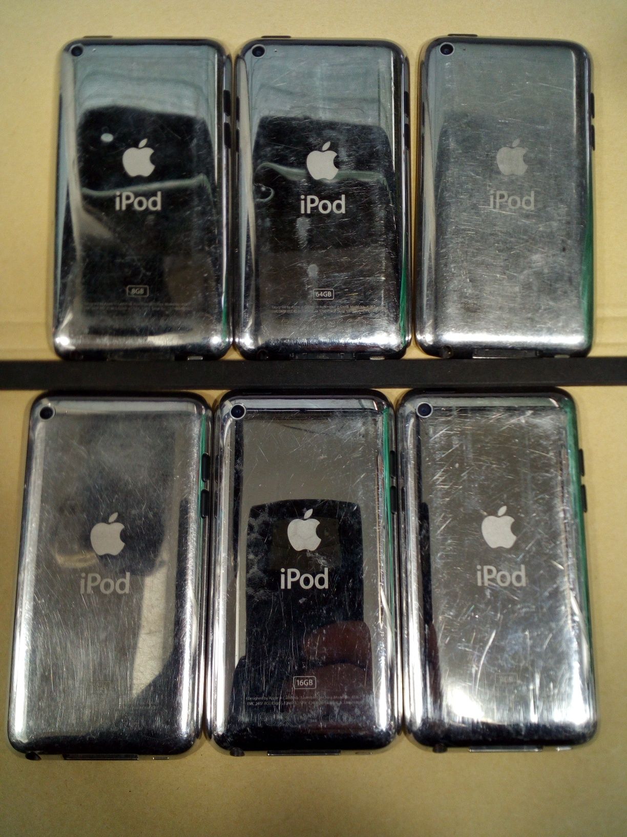 Apple iPod A1367 (8-32gb)