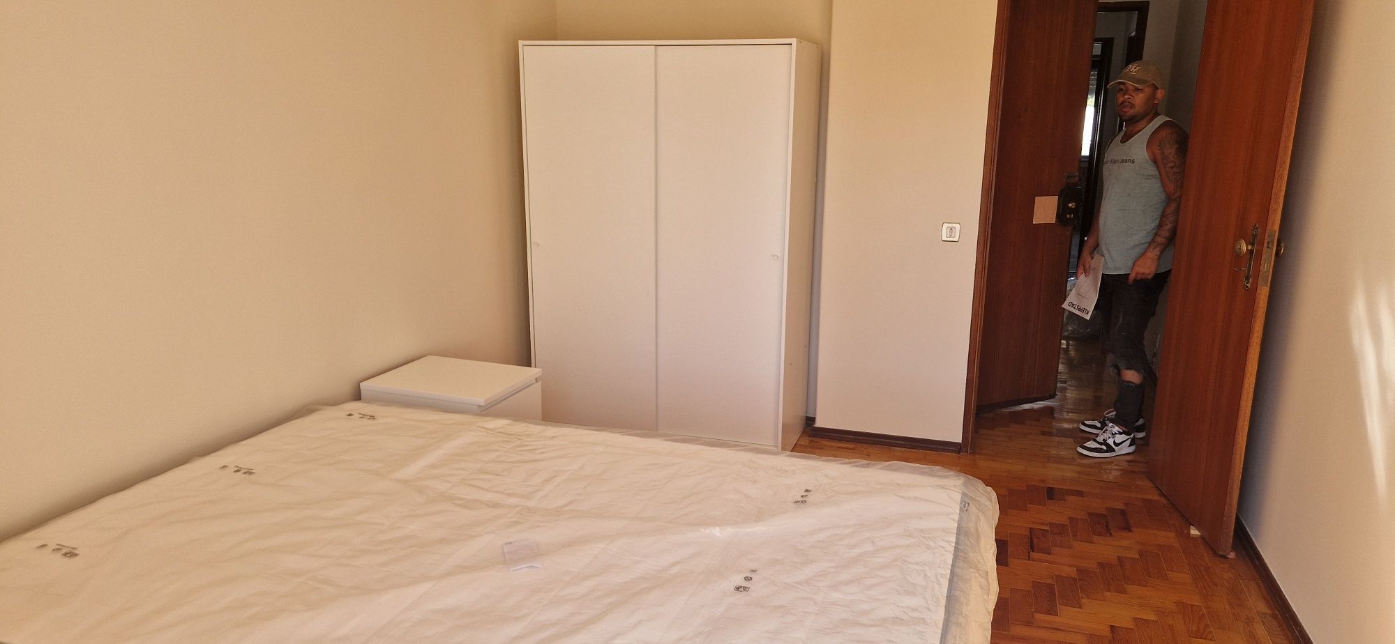 Transportes e montagens de moveis