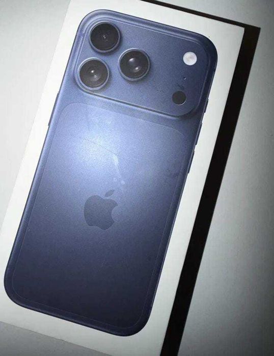 Iphone 17 Pro em bom estado de uso