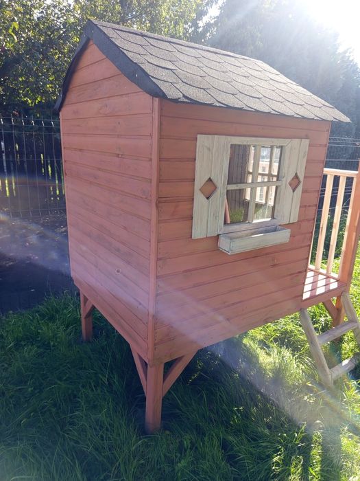 Huśtawka, domek , piaskownica