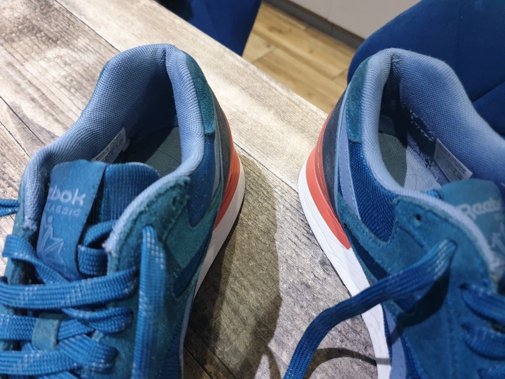Reebok GL6000 granatowe