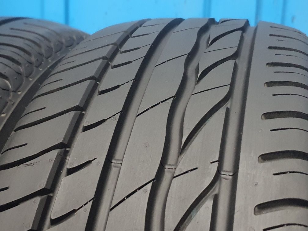 215/55 R17 Markowe opony używane Bridgestone ! 8 mm !