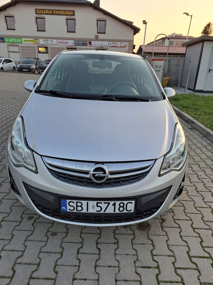 Opel Corsa D - ACTIVE