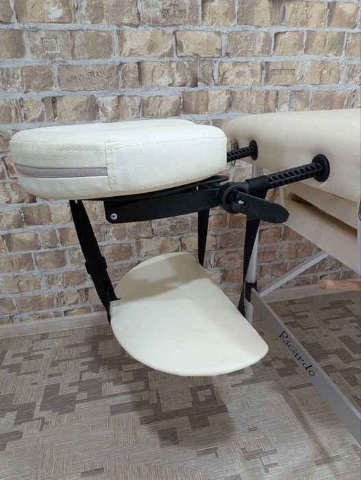 Продам массажный стол Ricardo