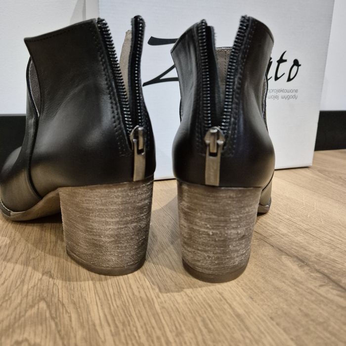 Botki skóra naturalna czarne r.39