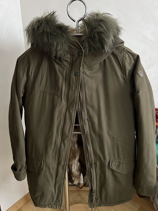 Парка з хутряною підкладкою від модного бренду ONLY.Розмір М