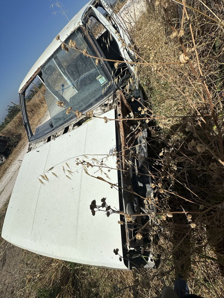 Nissan d21 PEÇAS - chassi c/ docs.