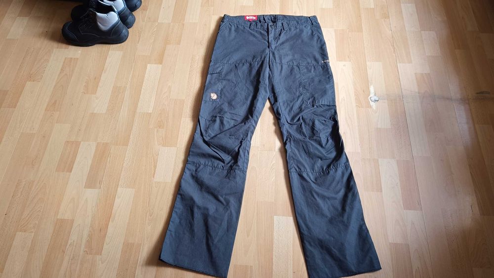 Damskie spodnie funkcyjne FJALLRAVEN KARLA G-1000 r.L nowe st.idealny
