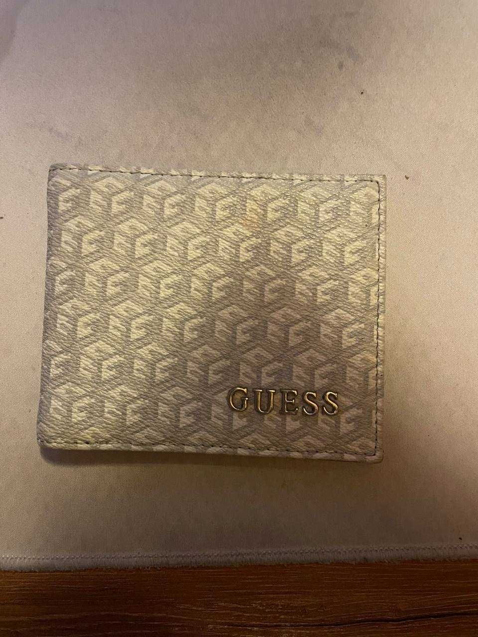 Кошелёк Guess Белый