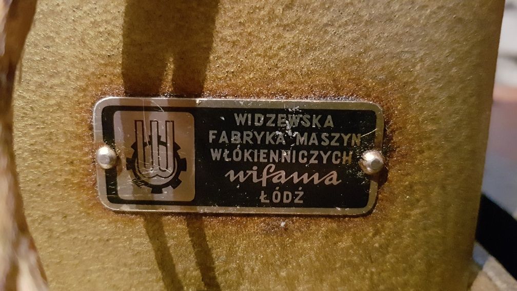 Maszyna do szycia Wifama