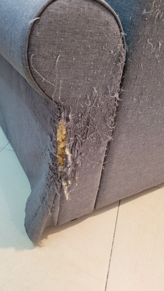 Sofa com chaise longue