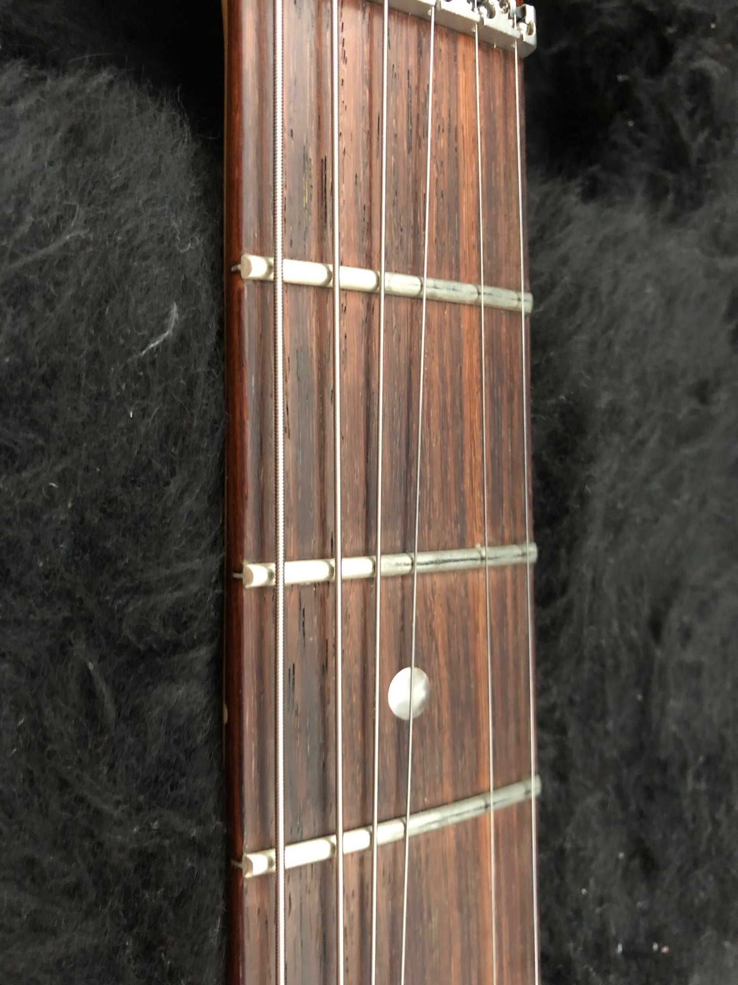 Fender American Deluxe Stratocaster HSH 2013 + Fender case