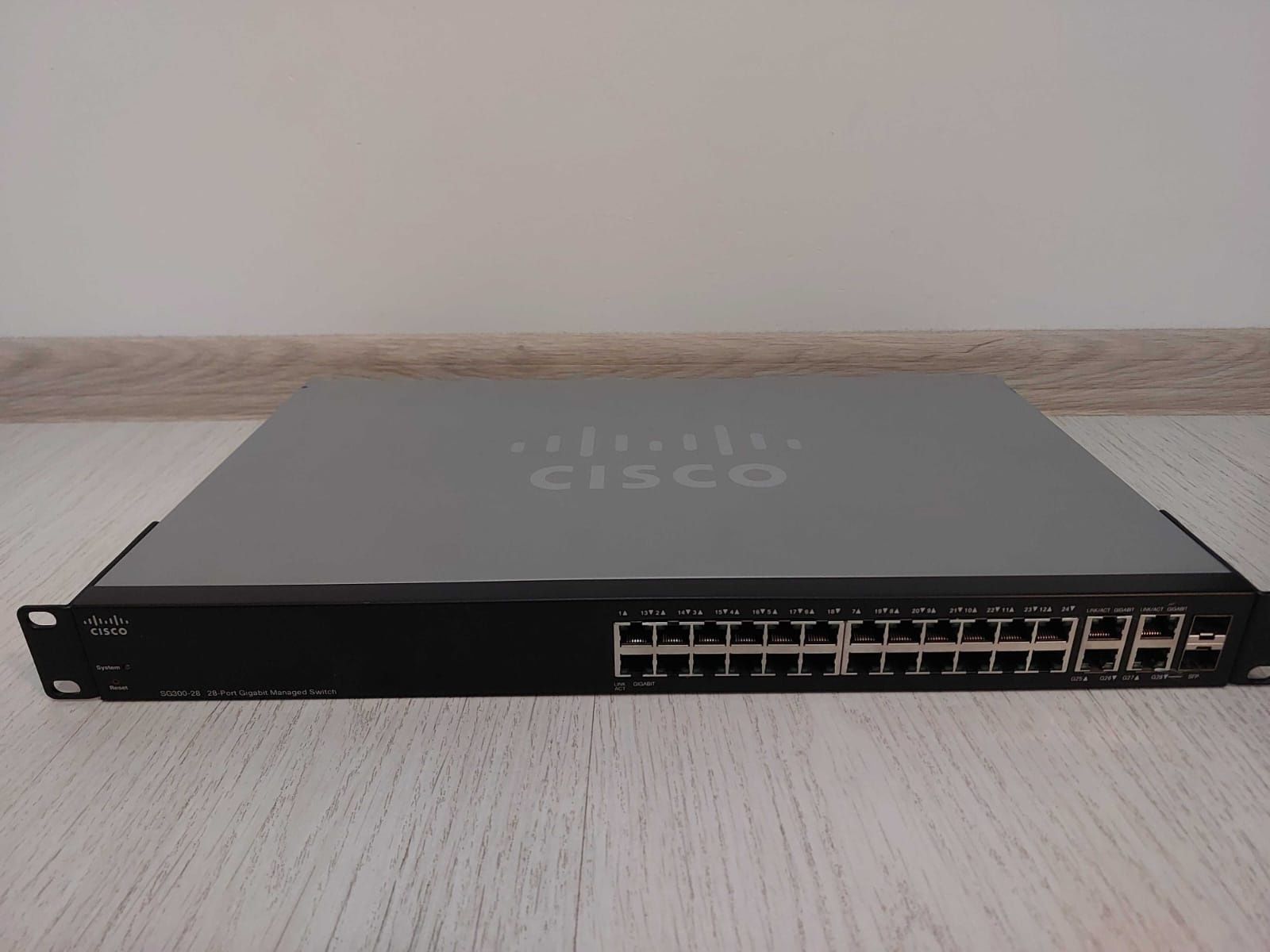 Cisco SG300-28 28 Port Gigabit Managed Switch