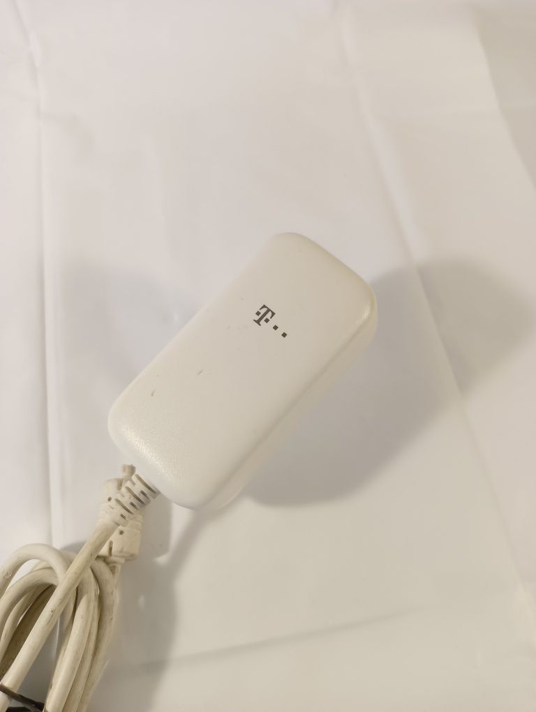 Zasilacz 12 v 2,5 a mper do router modem HW-120250EAw