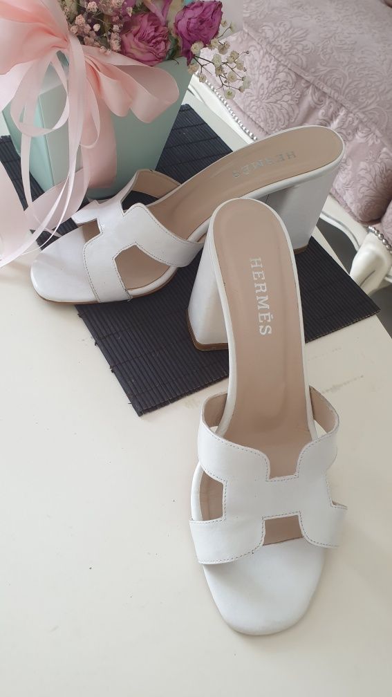 HERMES брендовые кожаные босоножки