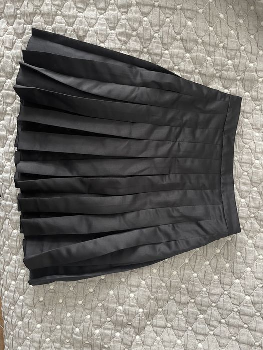 Плісирована спідниця