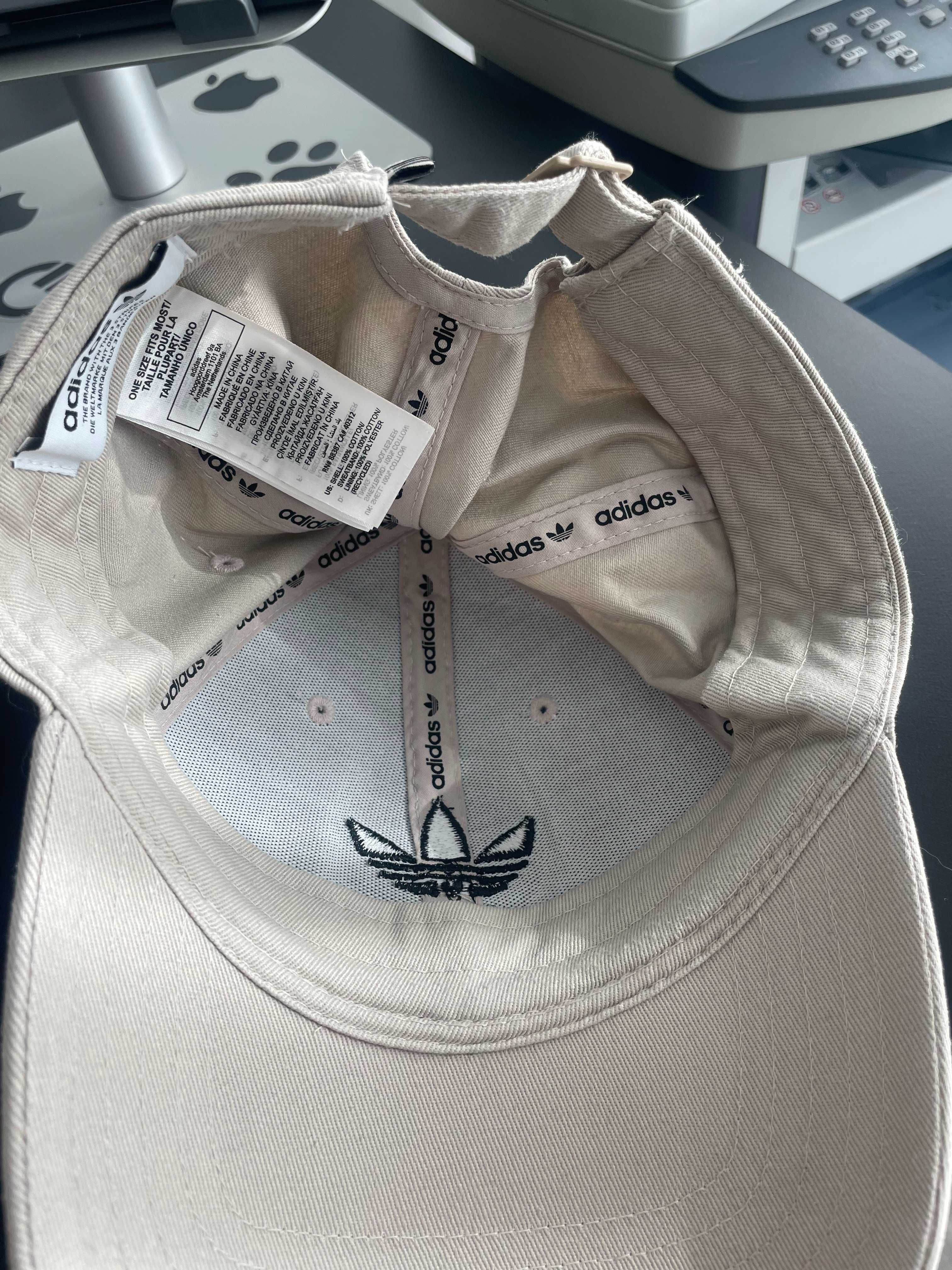 Boné Adidas Originals Trefoil Bege